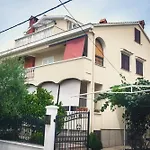 Apartments Mirijana