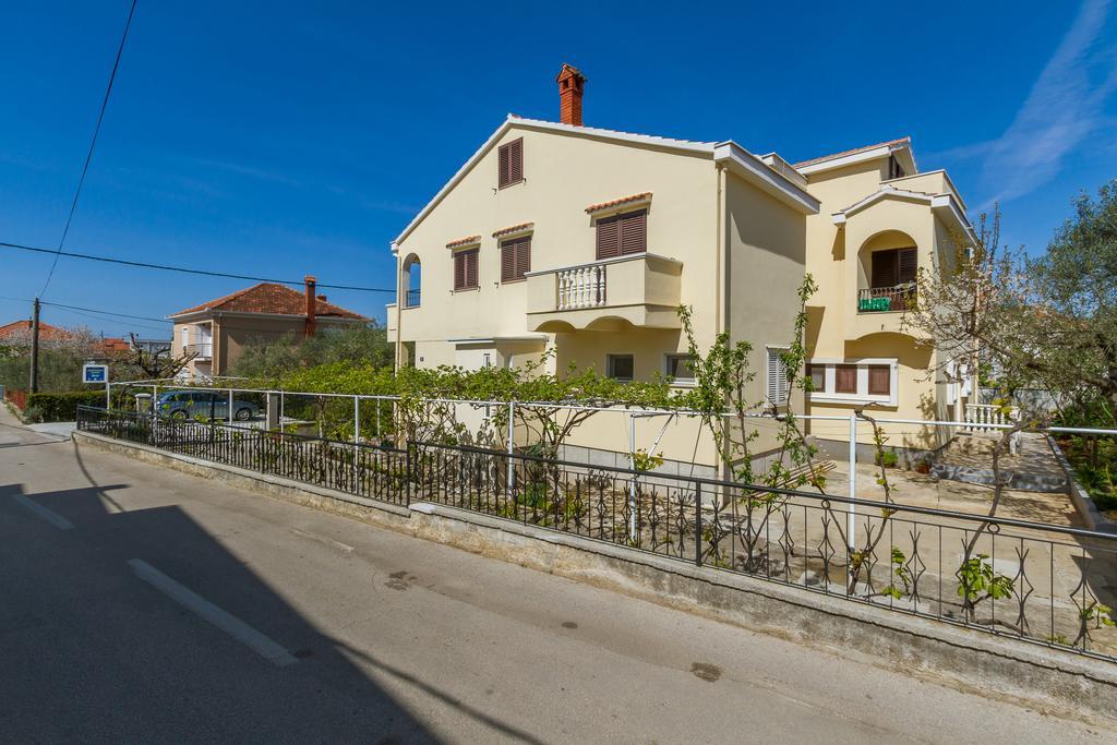 Branko Appartement *
